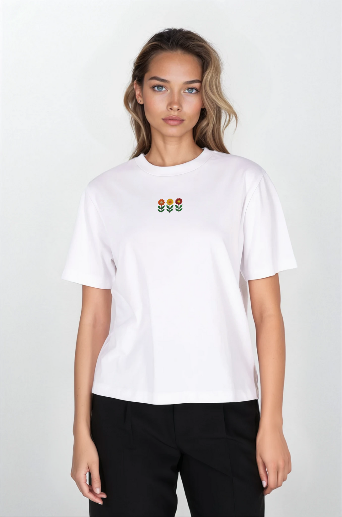 Daisy Nakışlı Slim Fit Kadın Tshirt