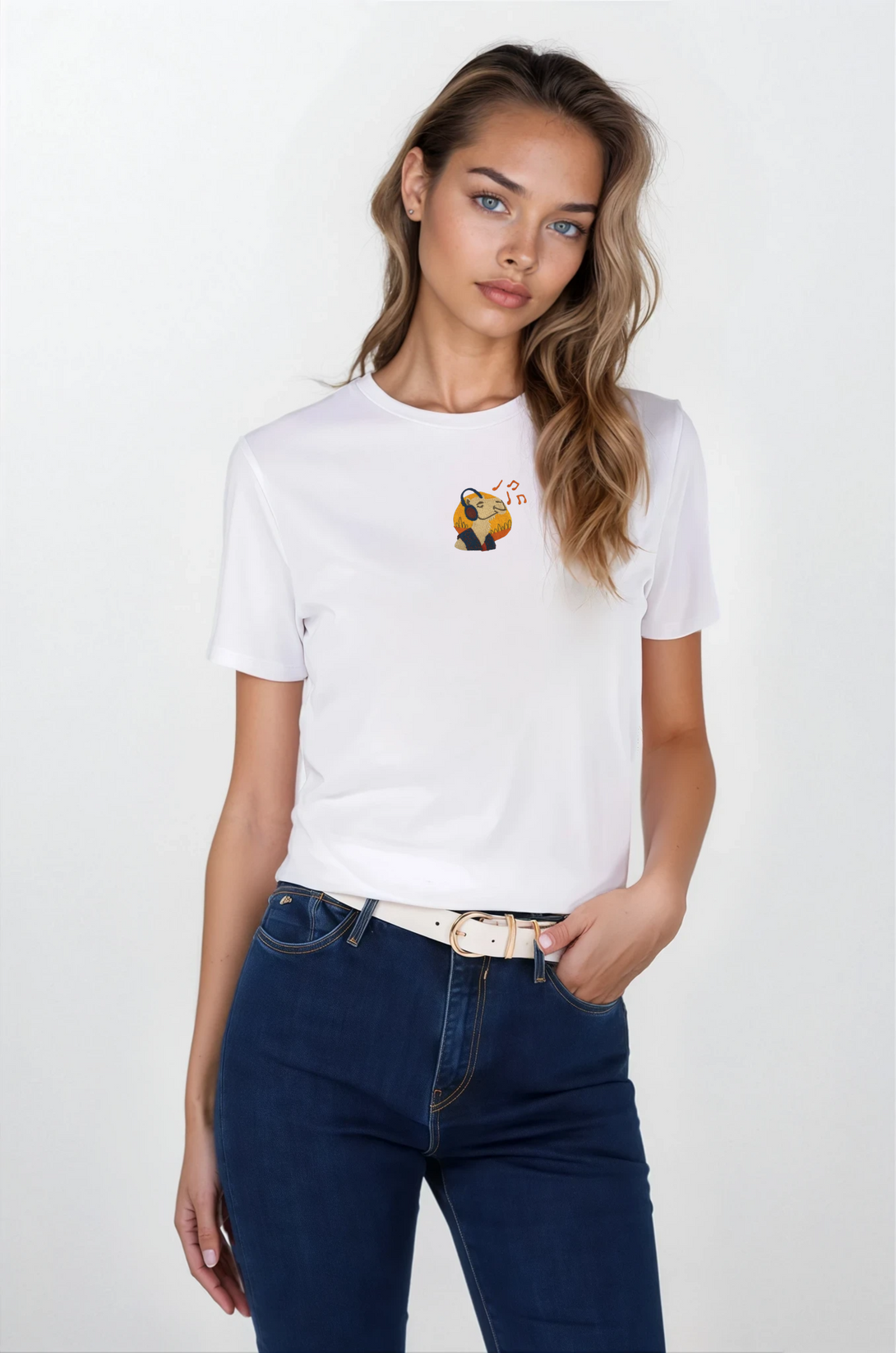 Camel Beats Nakışlı Slim Fit Kadın Tshirt